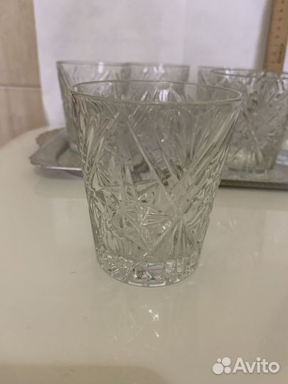 Хрустальные стаканы, ваза 
