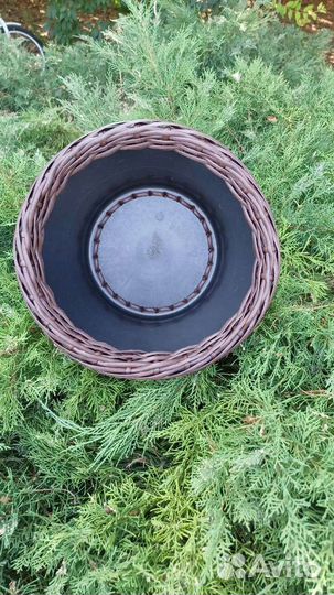 Кашпо из Ротанга