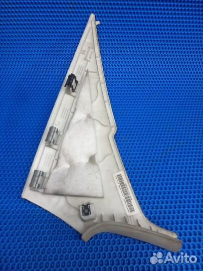 Обшивка салона Volkswagen Passat B6 CAX 2008