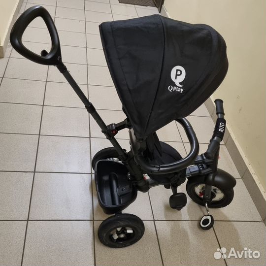 Трехколесный велосипед с родительской ручкой