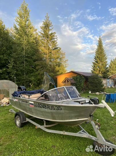 Лодка Quintrex 475