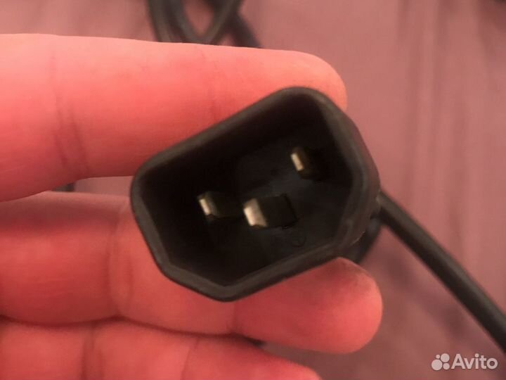 Hyperline SHT19-9SH-2.5IEC Блок розеток для 19