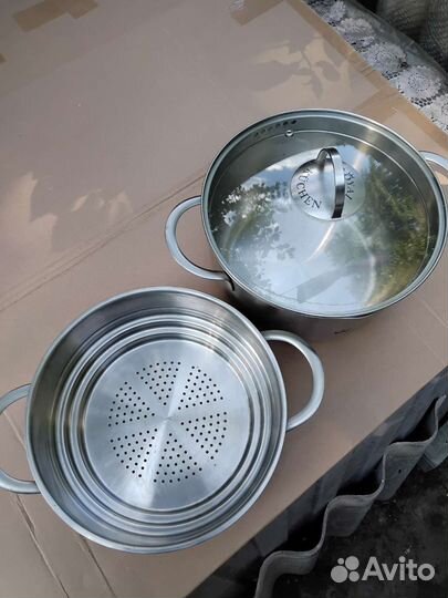 Кастрюля из нержавейки новая 6л.Пароварка-вставка