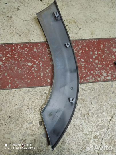 Накладка двери задняя правая Toyota RAV4