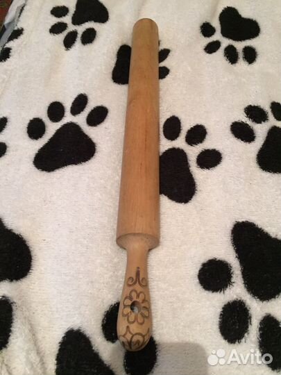 Скалка деревянная и молоток для отбивания