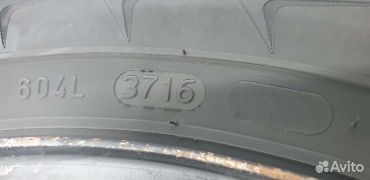 Колеса зима VolksWagen Polo R15 5x100 Nokian