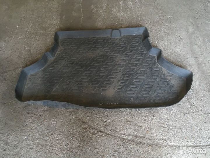 Коврик багажника задний Mitsubishi Lancer 10 CY4A