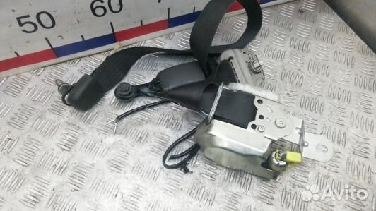 Ремень безопасности с пиропатроном сиденья передне