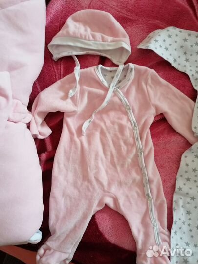 Комплект на выписку для девочки