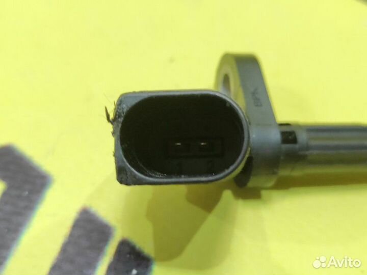 Датчик ABS передний левый Audi A6 4G2 chva 2012