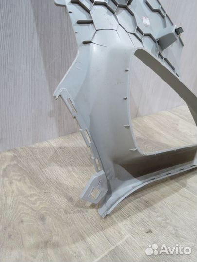 Обшивка задней стойки правая Volkswagen Polo