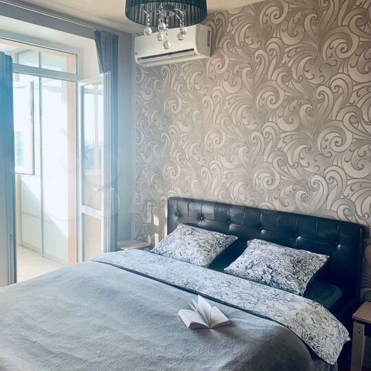 2-к. квартира, 55 м², 8/12 эт.