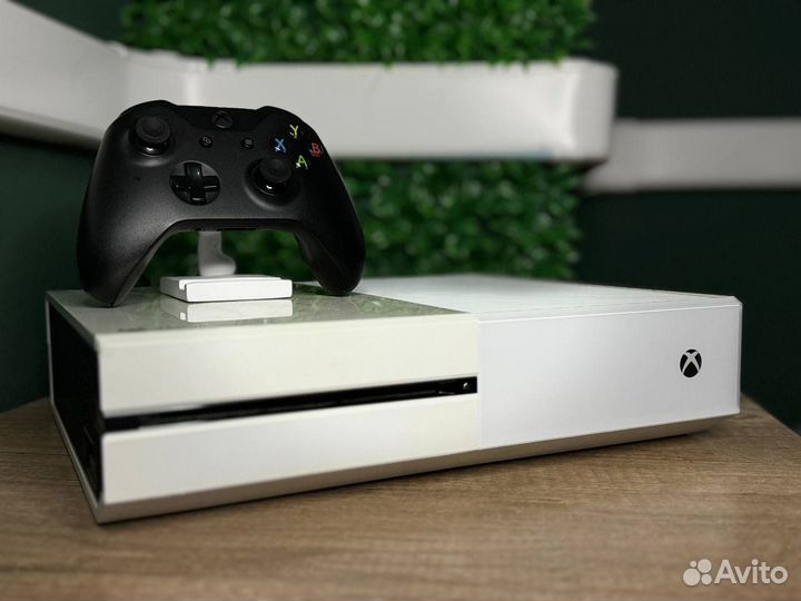 Xbox One Белый 500gb