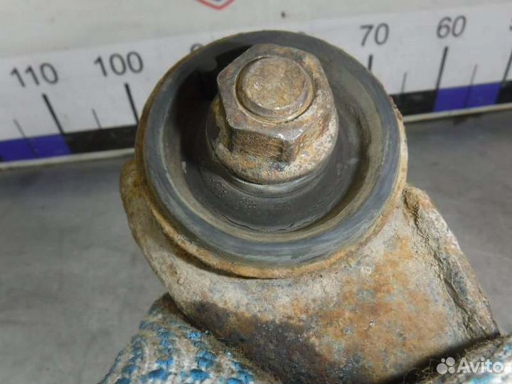 Рычаг верхний передний правый Mitsubishi Pajero