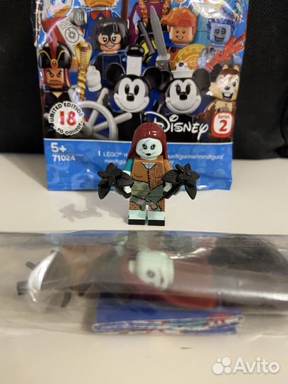 Lego minifigures Салли