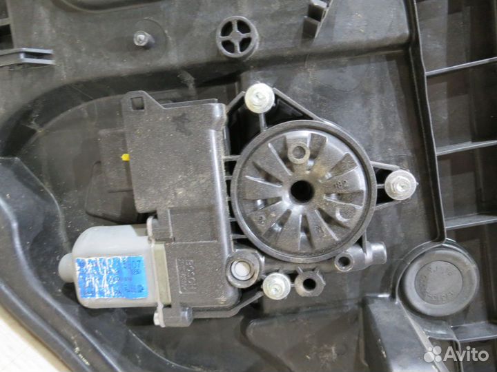 Стеклоподъемник задний Hyundai I40