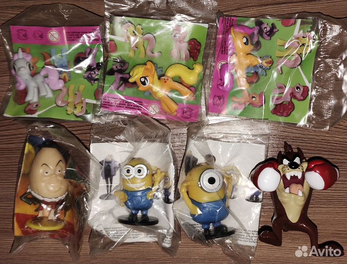 Фигурки, игрушки