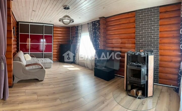 Дом 136,7 м² на участке 13 сот.