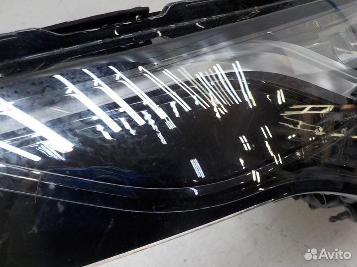 Фара правая Land Rover Discovery V