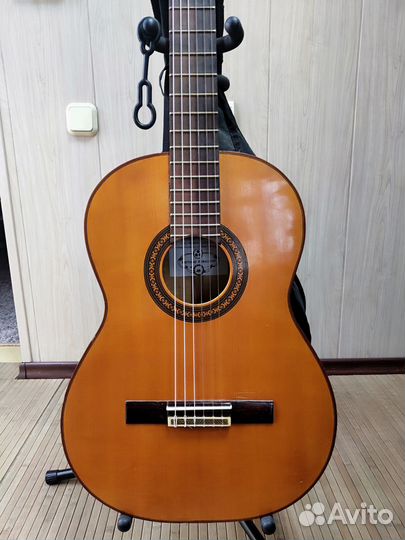 Мастеровая классическая гитара