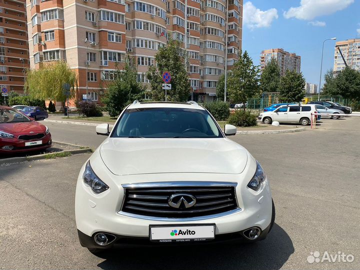 Infiniti QX70 3.7 AT, 2014, 104 000 км