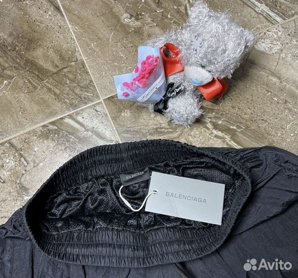 Спортивные штаны Balenciaga