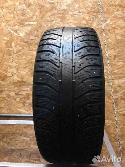 Bridgestone Ice Cruiser 7000 245/50 R20