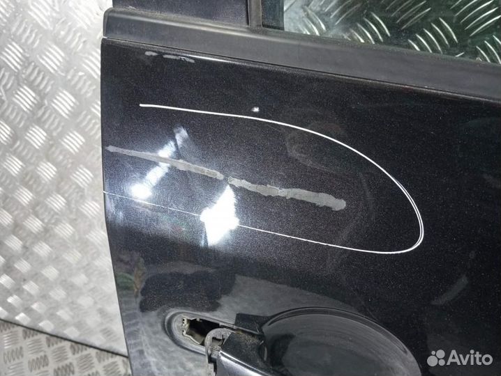 Дверь передняя правая Volkswagen Touran 1 (03-07)