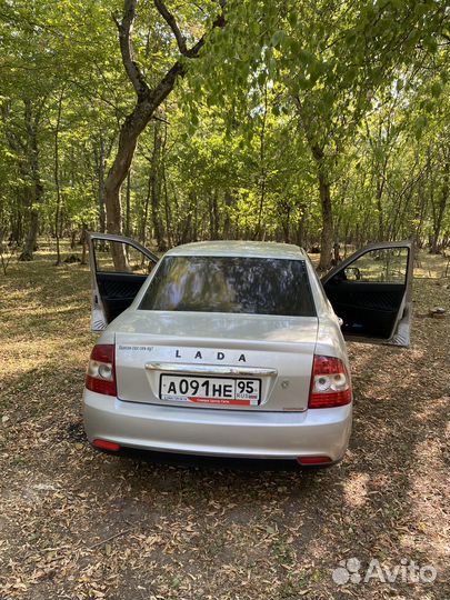 Сиденья на priora