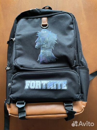 Рюкзак школьный