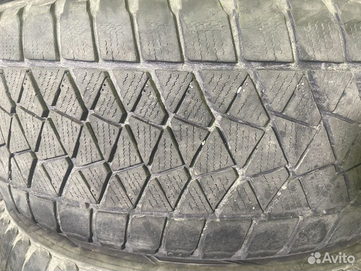 Bridgestone Blizzak DM-V1 225/55 R18