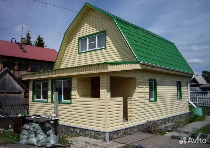 Бригада строителей