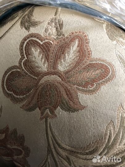 Комплект штор и покрывало Togas