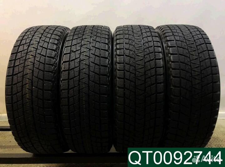 Bridgestone Blizzak DM-V1 235/65 R17 96P