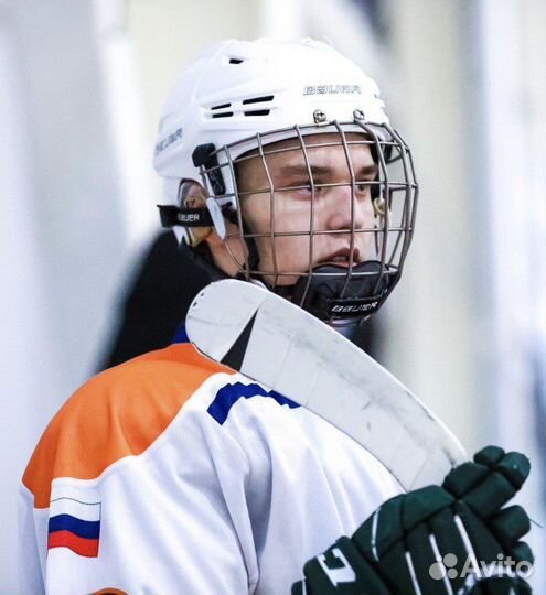 Тренер по хоккею