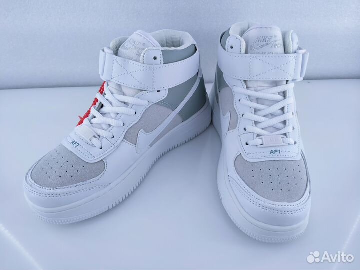 Кроссовки женские Nike Air Force