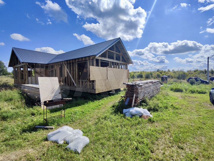 Дом 187 м² на участке 13,6 сот.