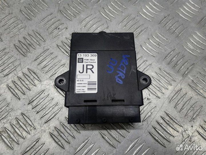 Блок управления центральным замком Opel Vectra C