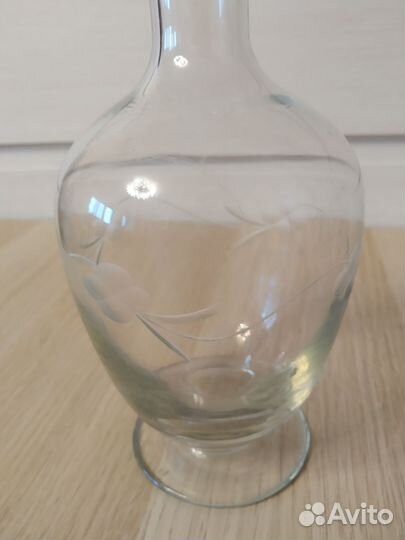 Винтажный графин