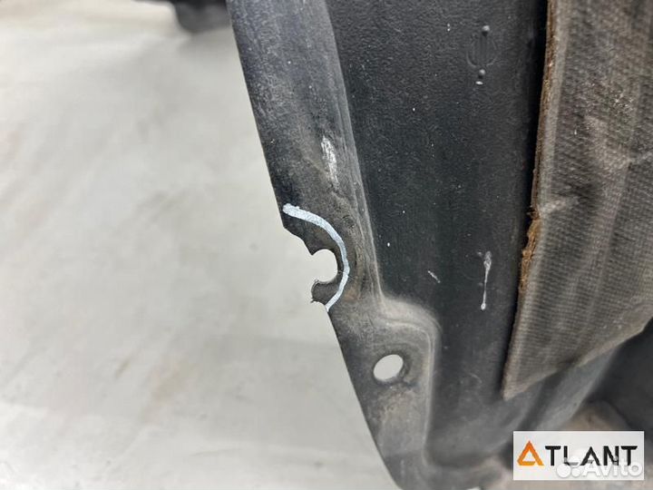 Подкрылок передний левый lexus SC430