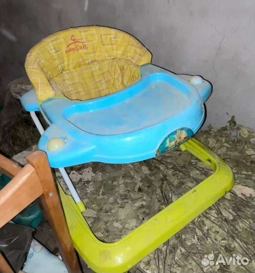 Детская кровать столик ходунки