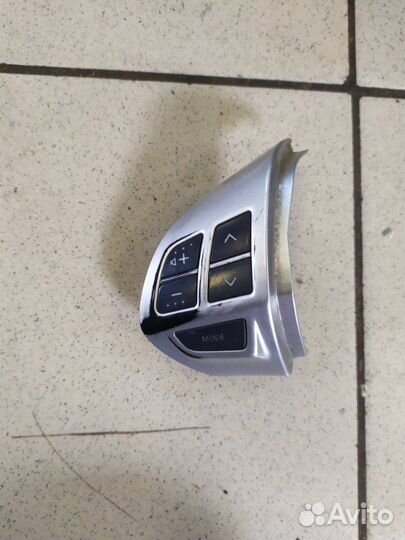 Кнопки мульти руля Mitsubishi Lancer 9