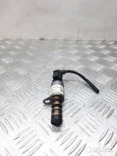 Фазорегулятор Opel Astra 1.6 A16XER 2011