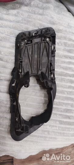 Оправа птф VW Tiguan 2011г,левая