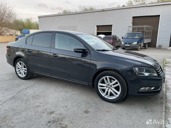 Volkswagen Passat, 2012