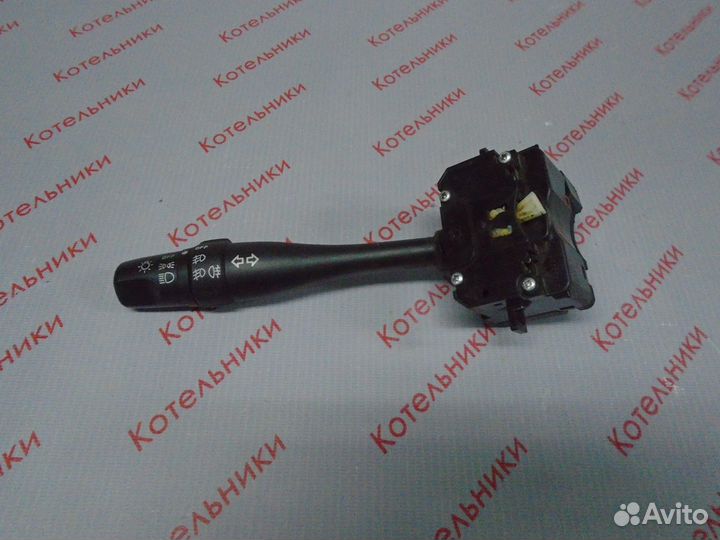 Nissan 25540-2F500 Переключатель фар с птф