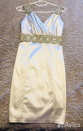 Платье вечернее