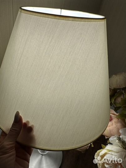 Лампа настольная