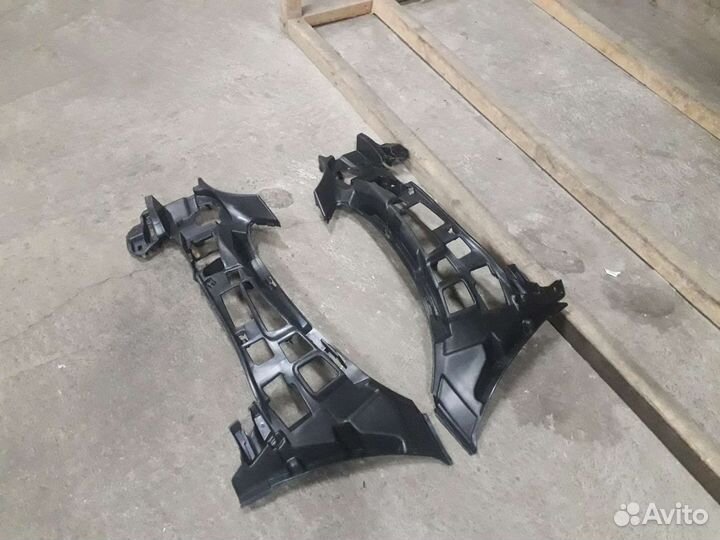 Каркас переднего бампера Mercedes C W205 14-18