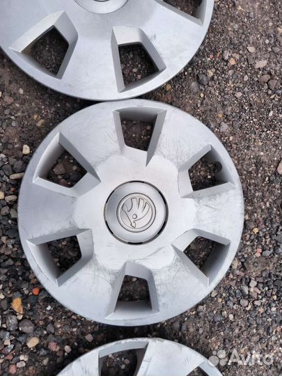 Колпаки Skoda Octavia r15